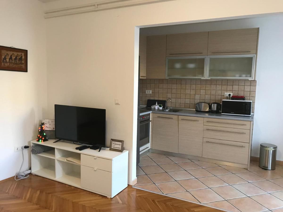Centrum 2 Белград Екстериор снимка